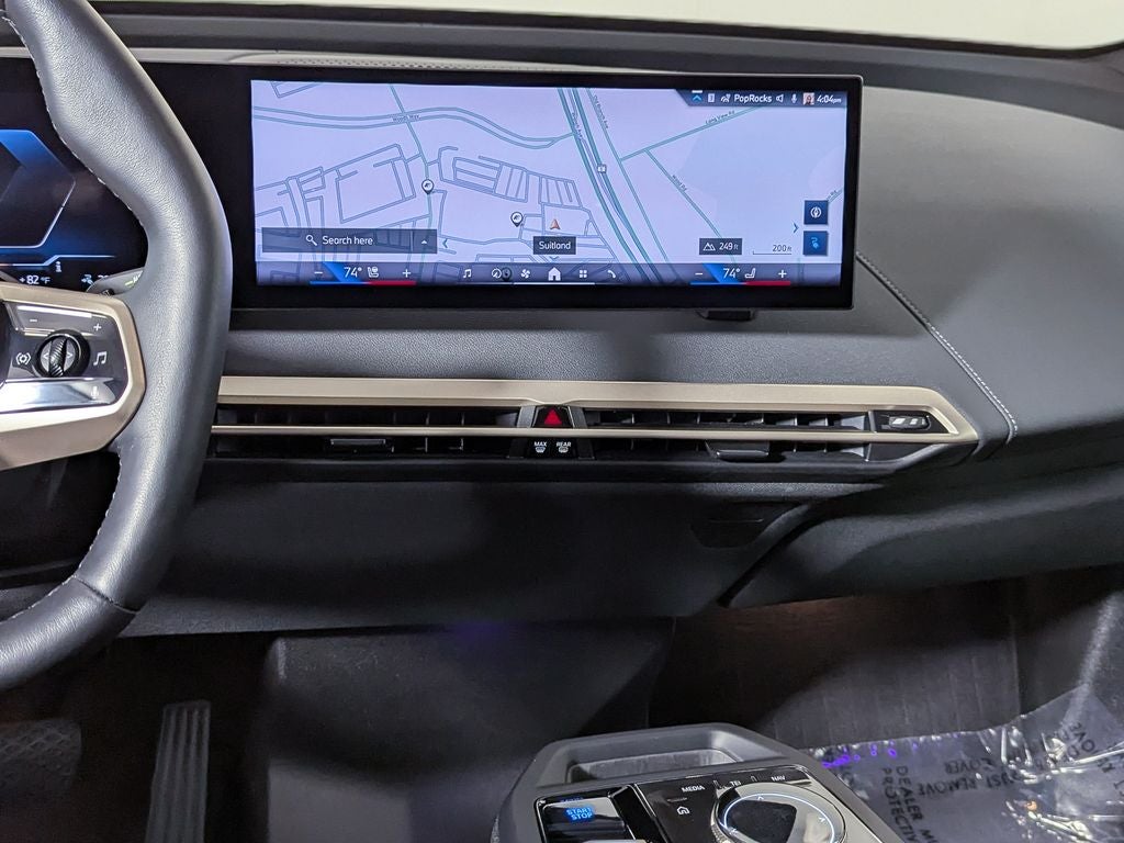 2025 BMW iX xDrive50