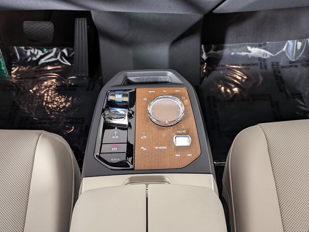 2024 BMW iX xDrive50