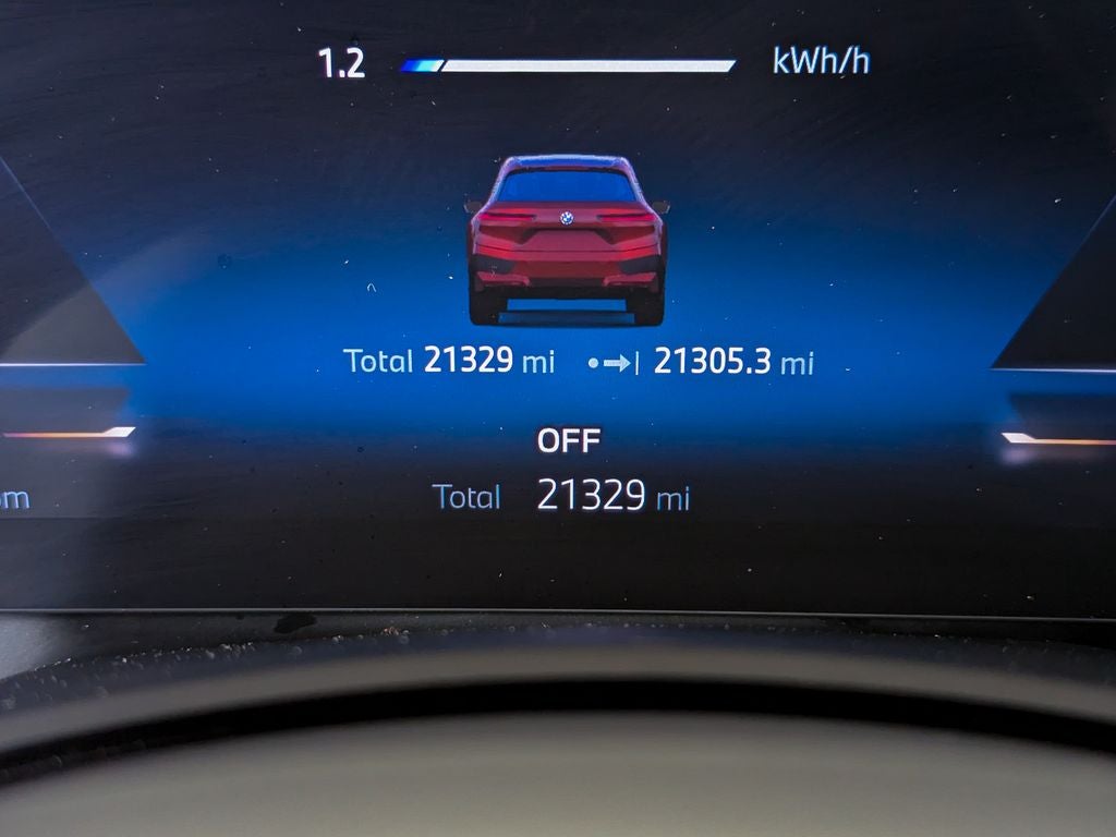 2025 BMW iX xDrive50