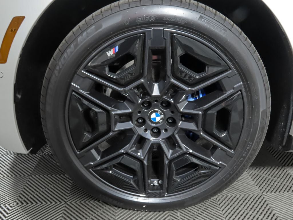 2026 BMW iX xDrive45