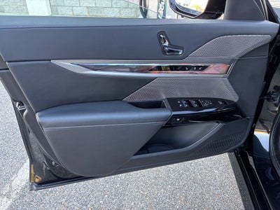 2023 BMW 7 Series 760i xDrive