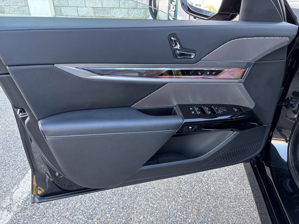 2023 BMW 7 Series 760i xDrive