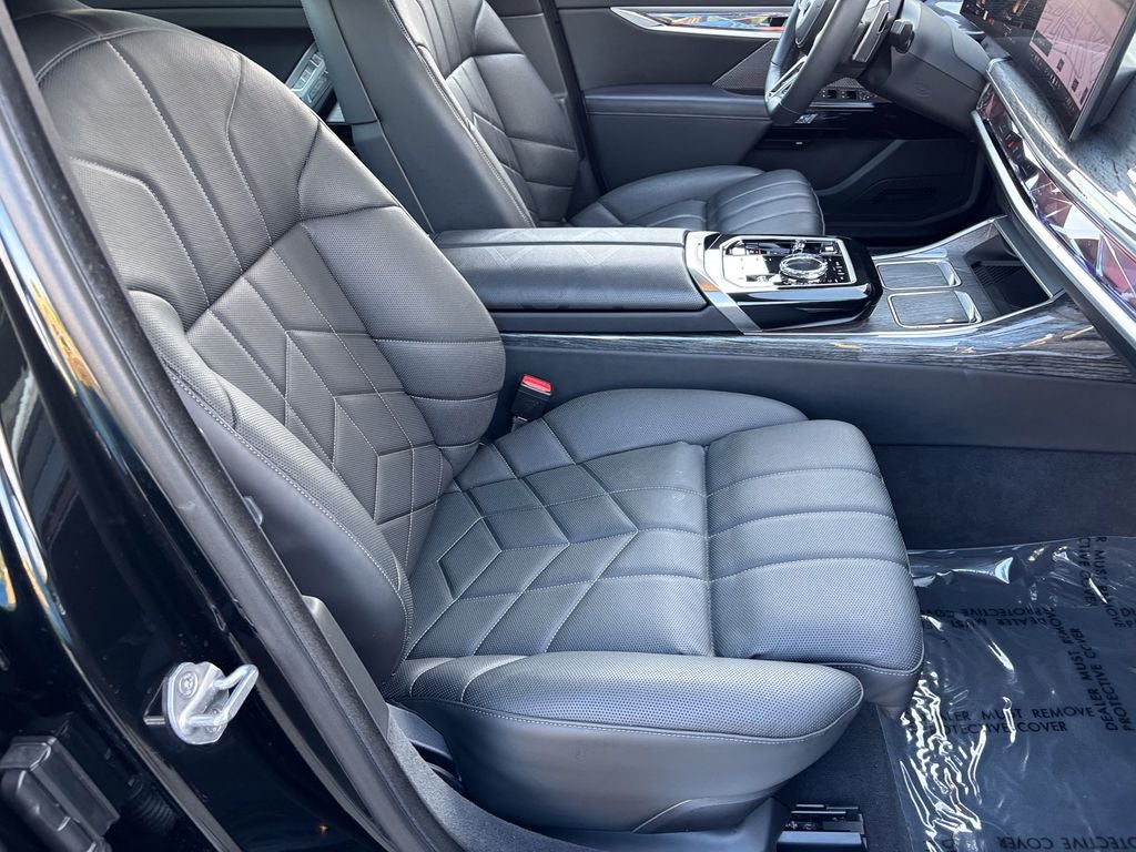 2023 BMW 7 Series 760i xDrive