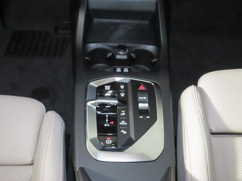 2025 BMW 235i M235i xDrive