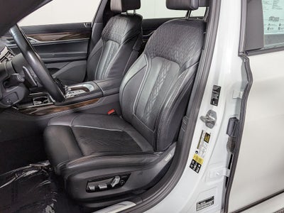2022 BMW 7 Series 750i xDrive