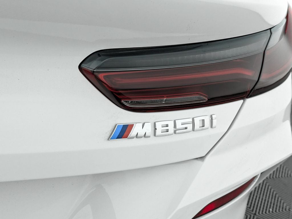 2026 BMW 8 Series M850i xDrive