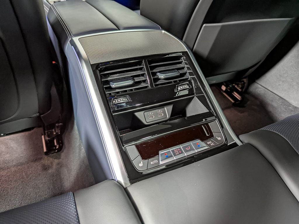 2025 BMW 840i xDrive 840