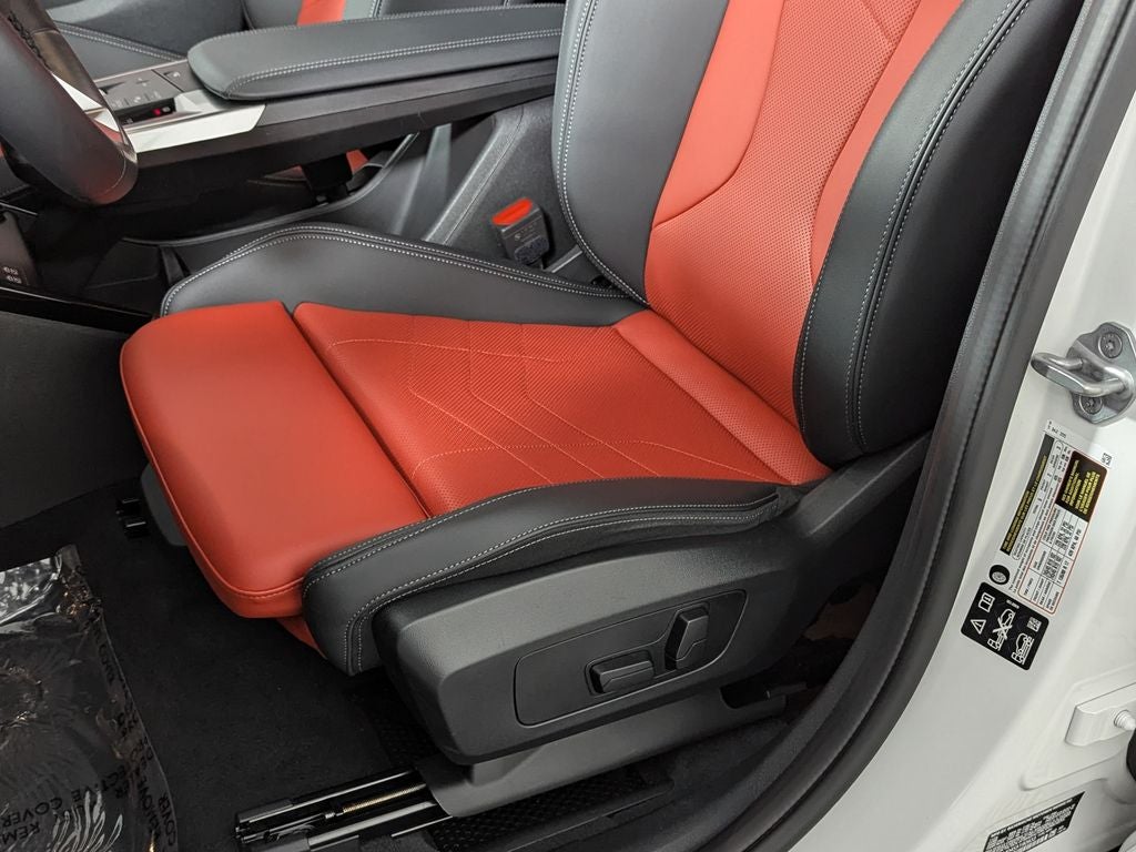 2025 BMW X2 xDrive28i