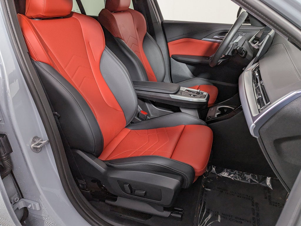 2025 BMW X2 xDrive28i