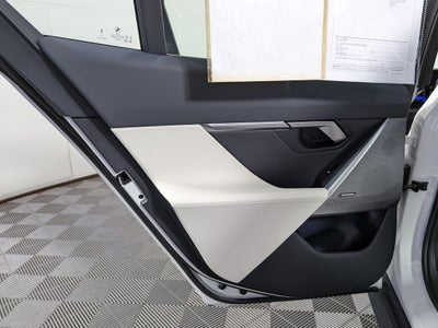 2025 BMW i5 xDrive40 xDrive40