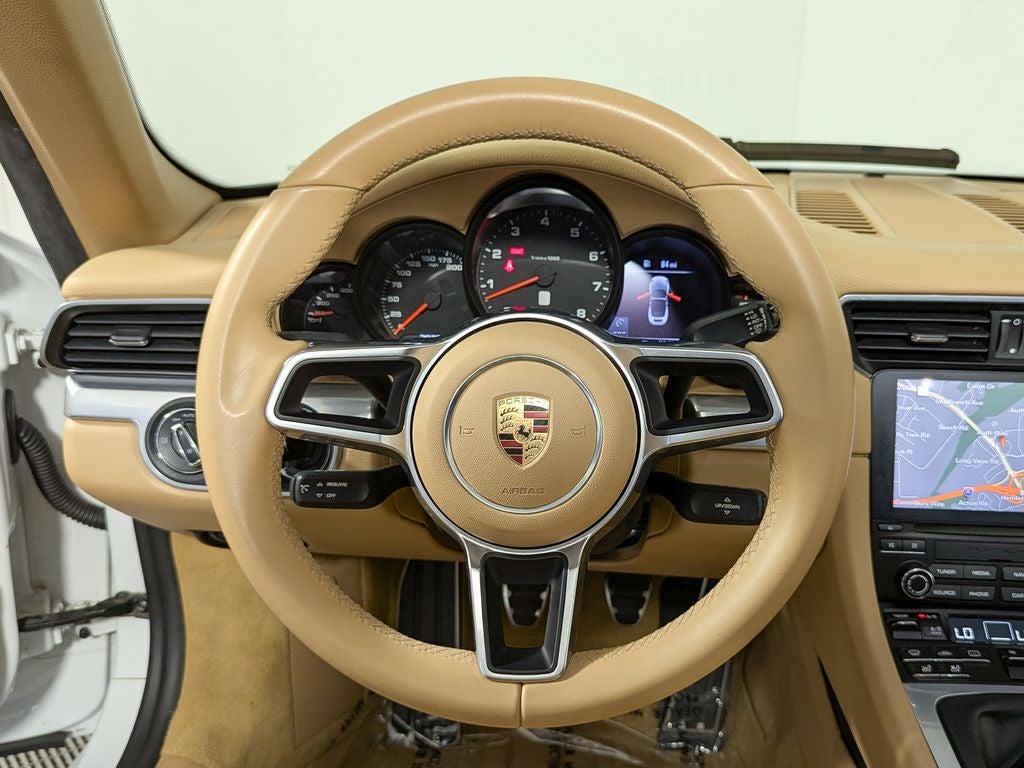 2017 Porsche 911 Carrera