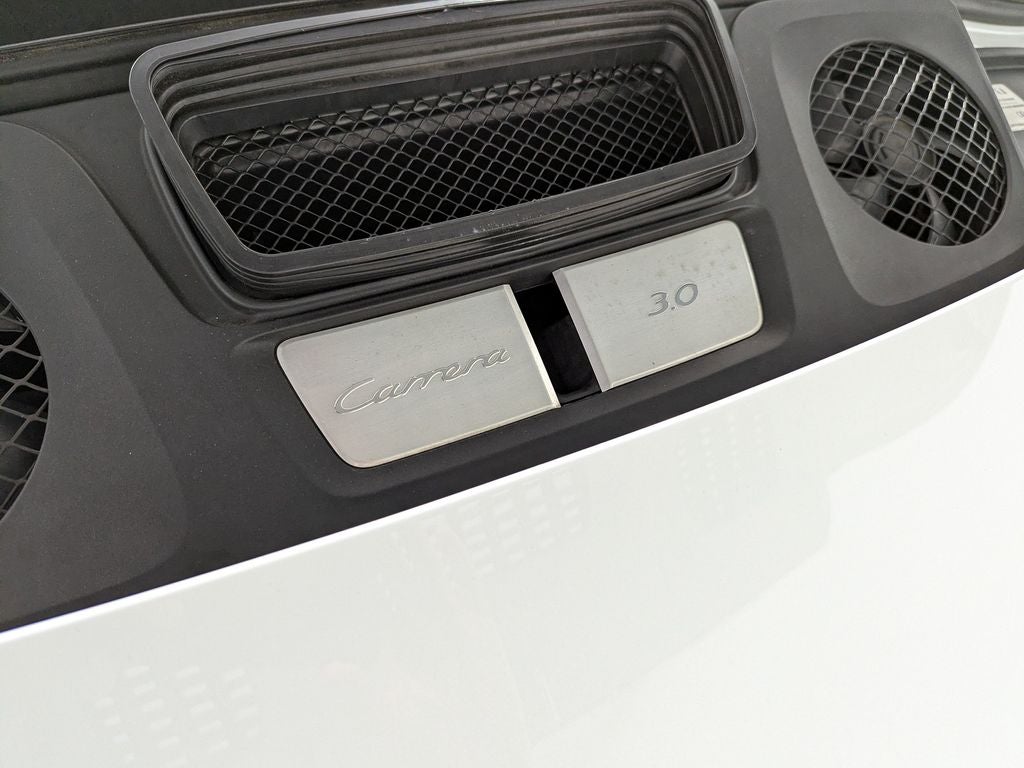 2017 Porsche 911 Carrera