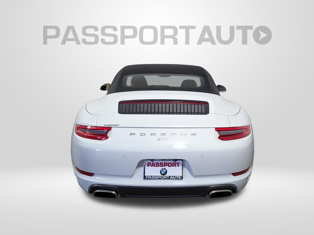 2017 Porsche 911 Carrera