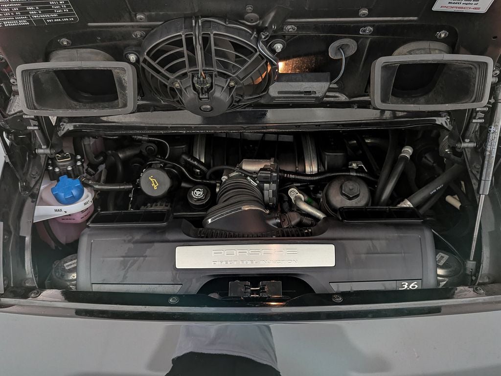 2011 Porsche 911 Carrera