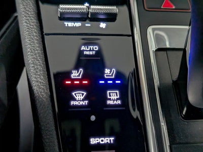 2022 Porsche Cayenne Platinum Edition