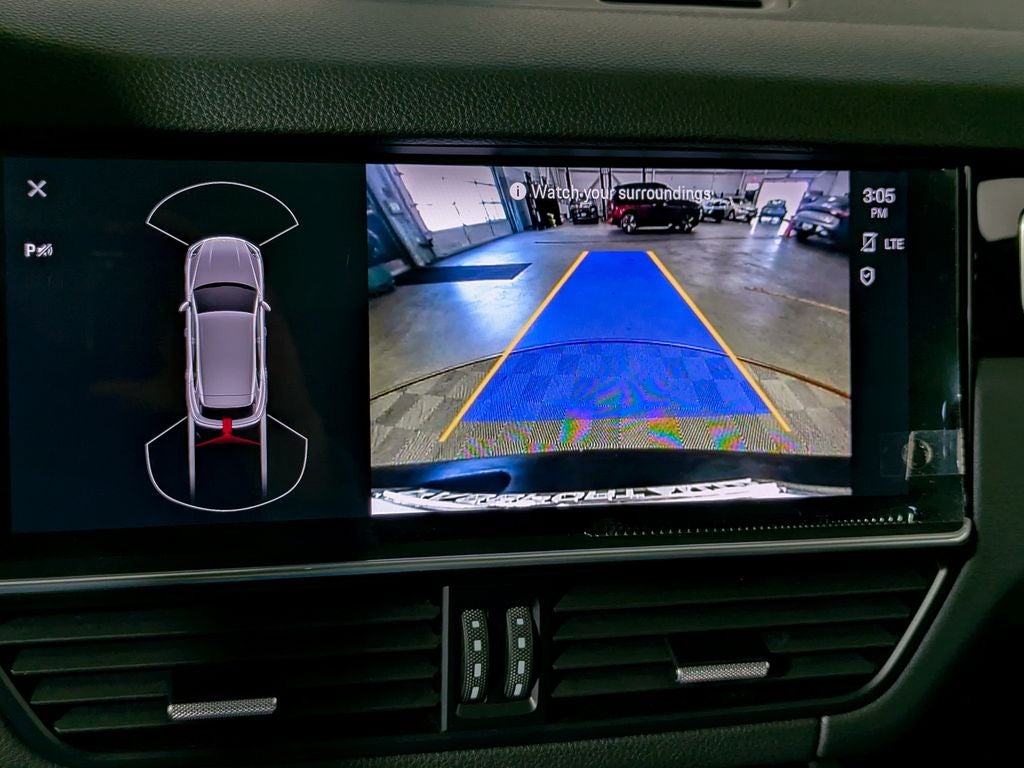 2022 Porsche Cayenne Platinum Edition