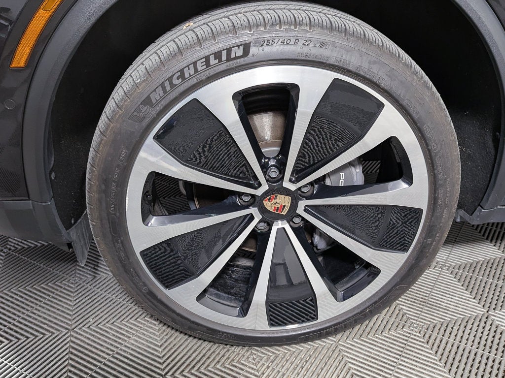 2025 Porsche Macan Electric 4