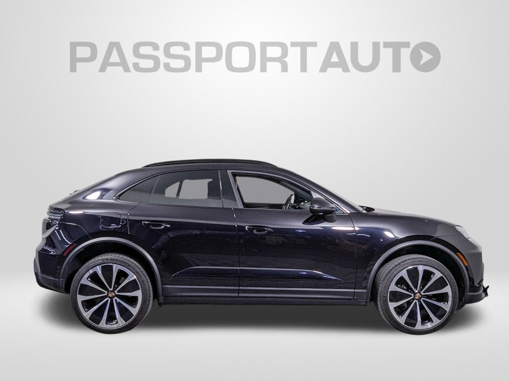 2025 Porsche Macan Electric 4