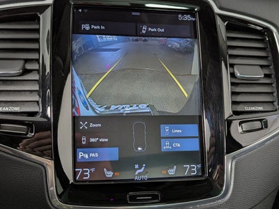 2016 Volvo XC90 T6 Momentum