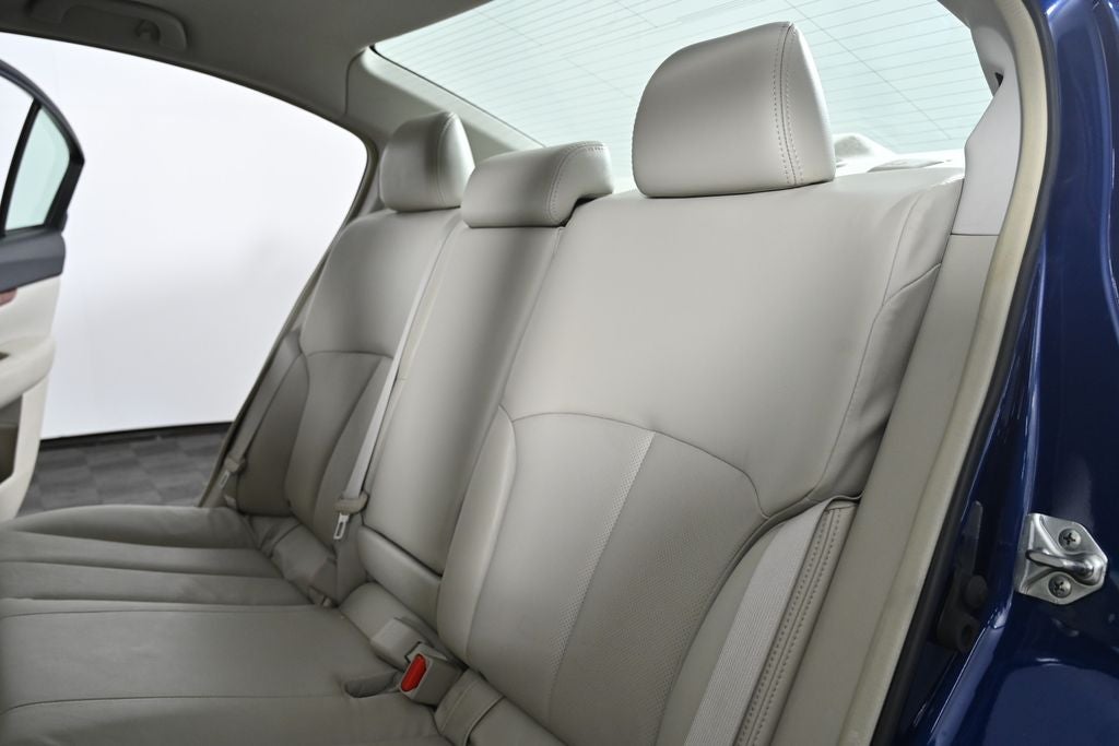 2011 Subaru Legacy 2.5i Ltd Pwr Moon