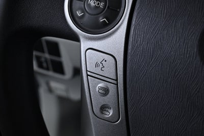 2010 Toyota Prius III