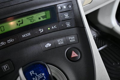 2010 Toyota Prius III