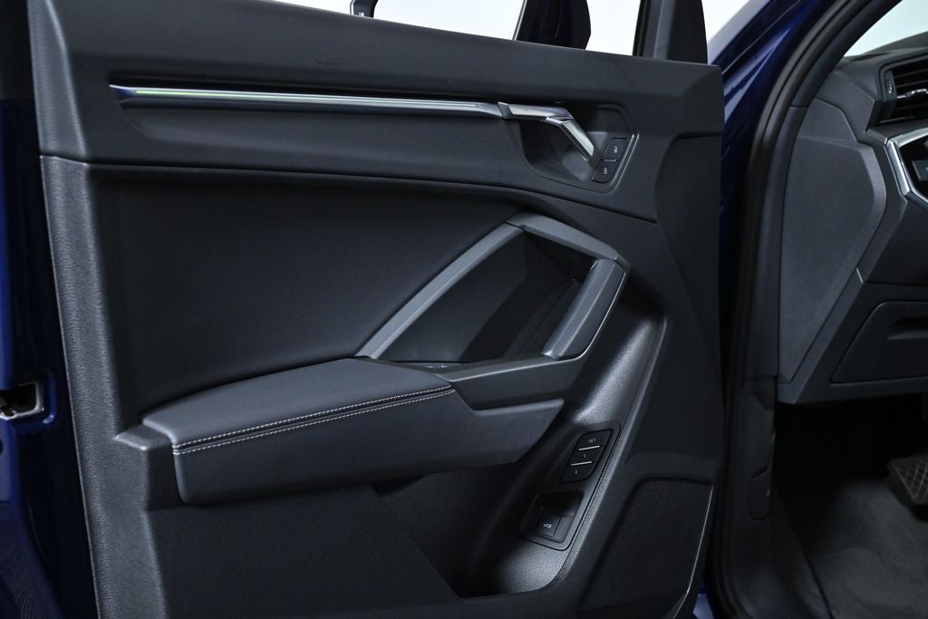 2024 Audi Q3 S line Premium Plus