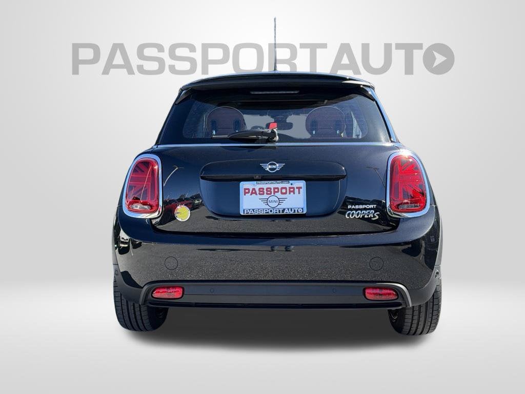 2024 MINI Cooper SE Electric Base