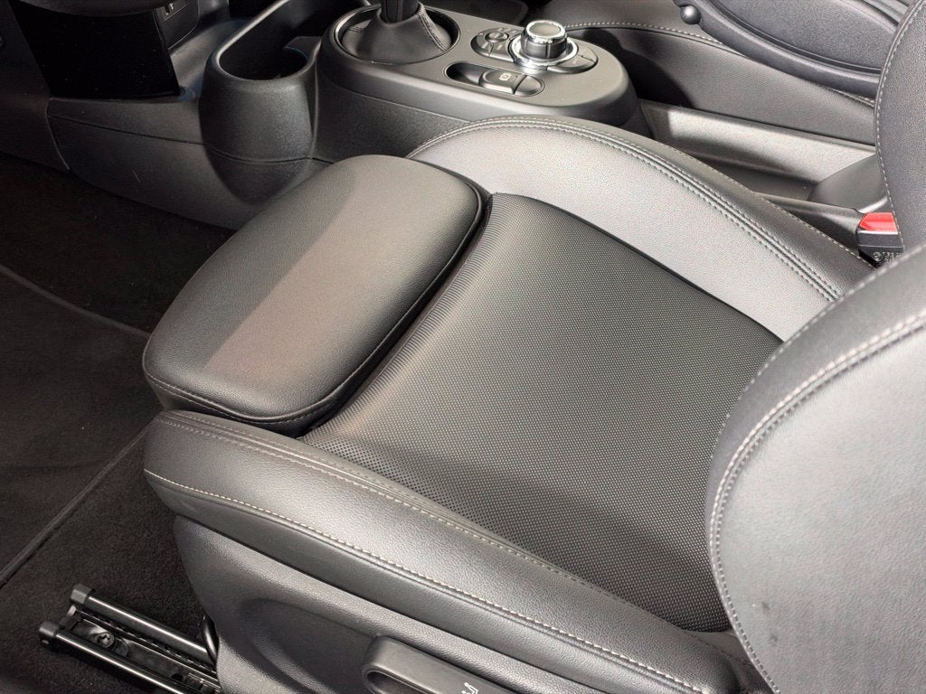 2024 MINI Cooper SE Electric Base