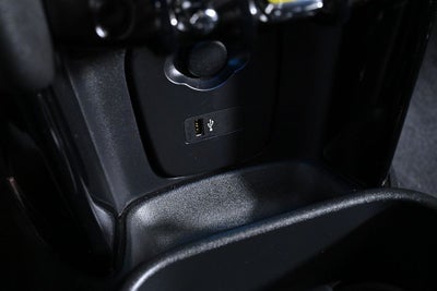 2023 MINI Cooper Cooper SE Signature