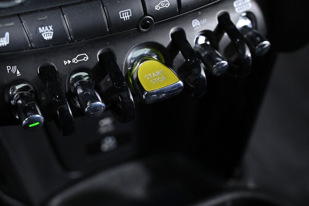 2024 MINI Cooper SE Electric Cooper SE