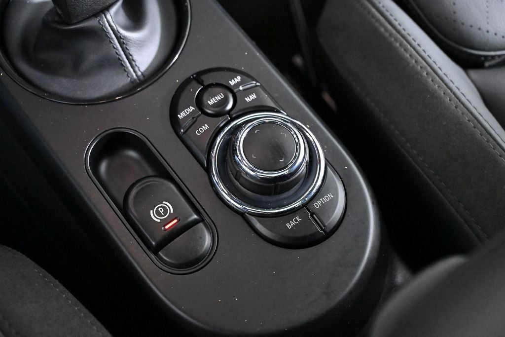 2024 MINI Cooper SE Electric Cooper SE