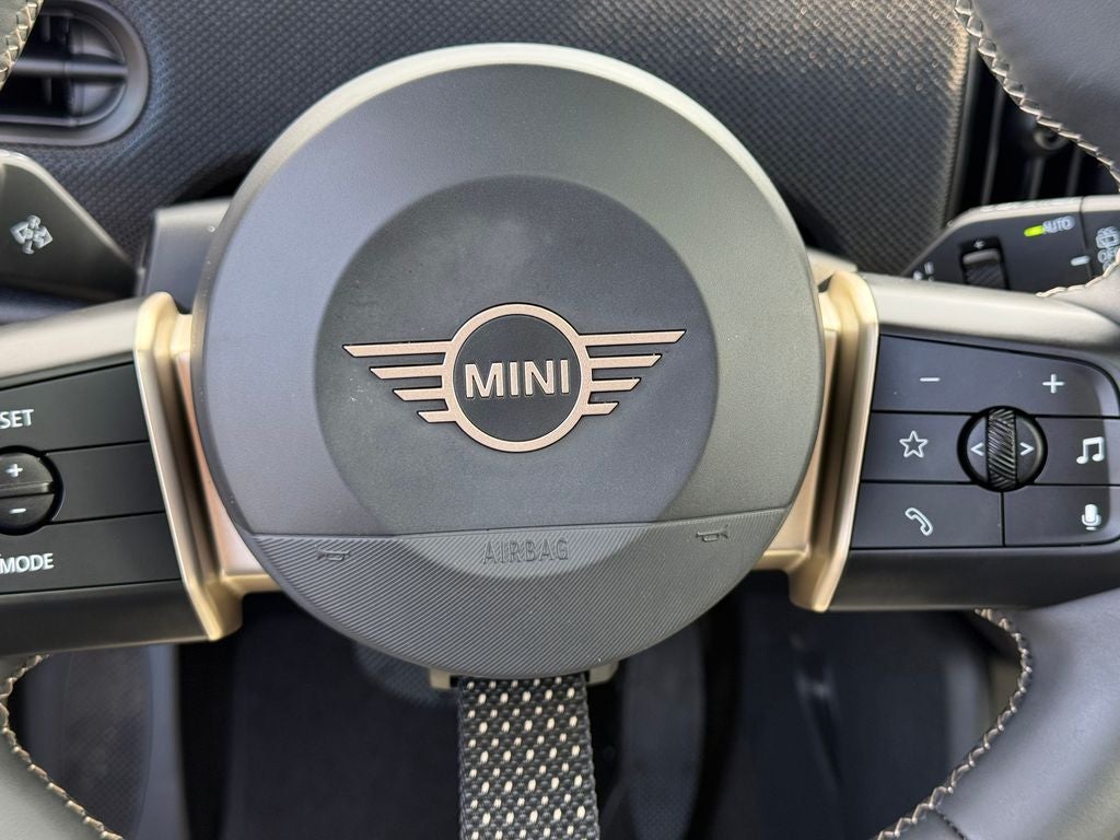 2025 MINI Cooper Cooper