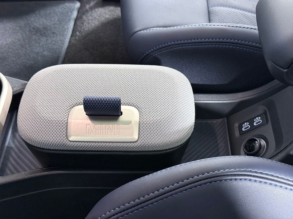2025 MINI Cooper Base