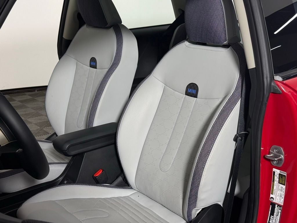 2025 MINI Cooper Hardtop 2 Door