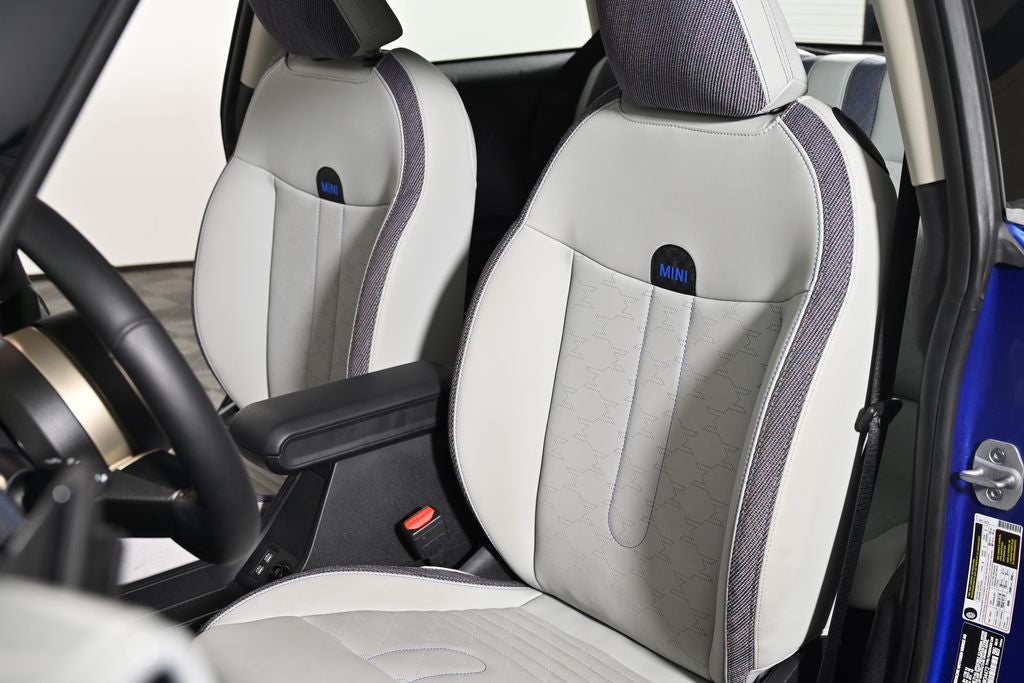 2025 MINI Cooper S Base