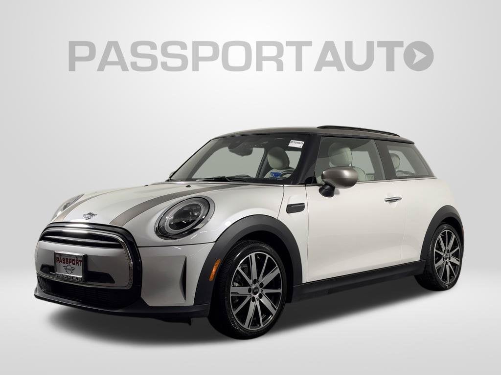 2024 MINI Hardtop 2 Door Base