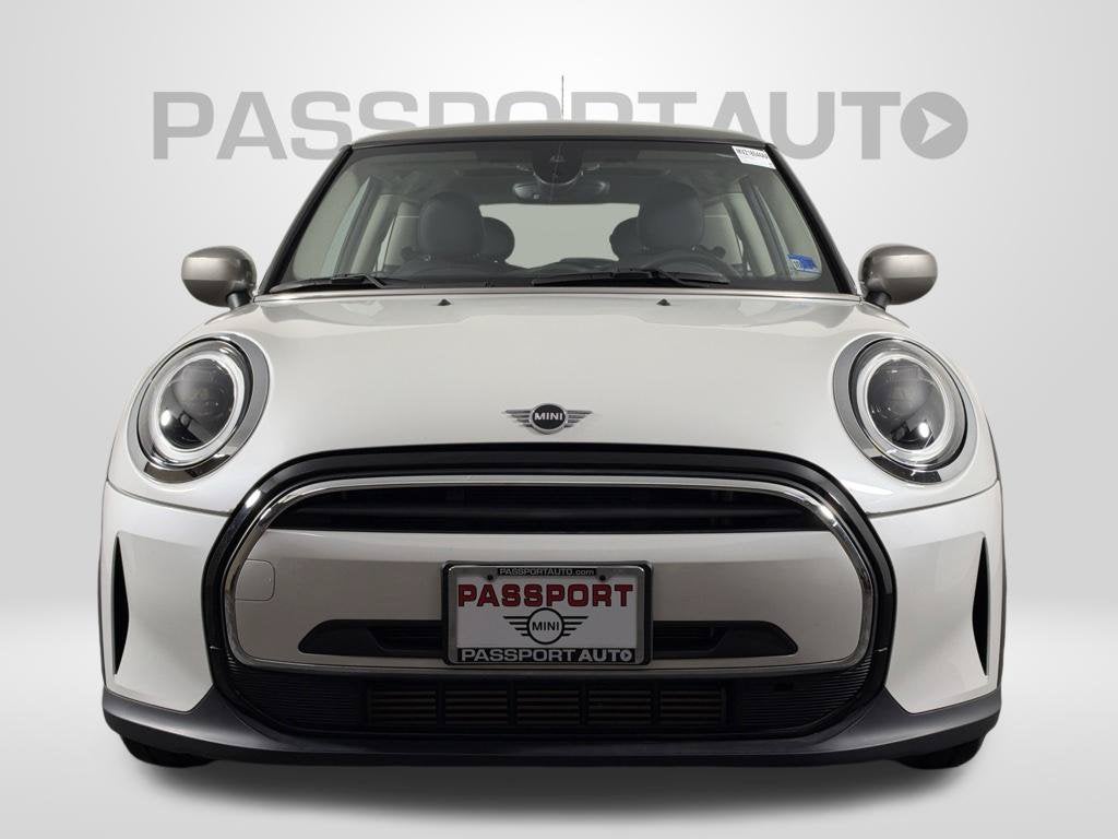 2024 MINI HARDTOP 2 DOOR Base
