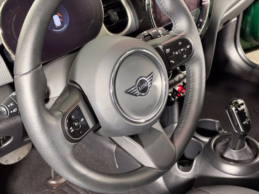 2024 MINI Cooper Base