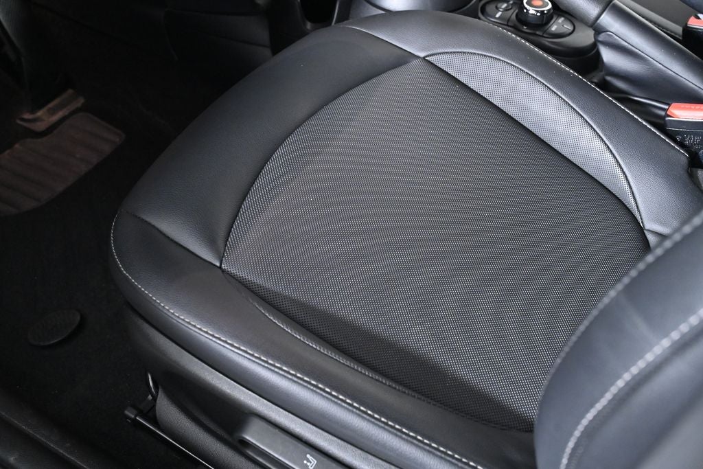 2022 MINI Cooper Base