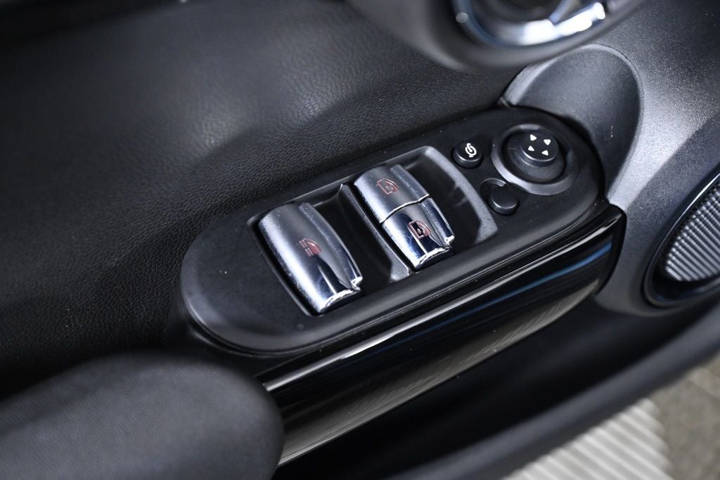 2024 MINI Cooper S Base