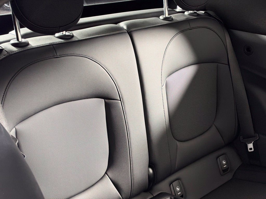 2024 MINI CONVERTIBLE Base