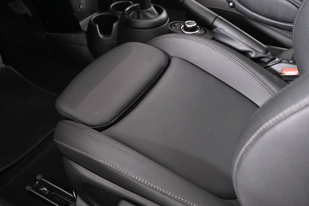 2023 MINI Cooper S Base