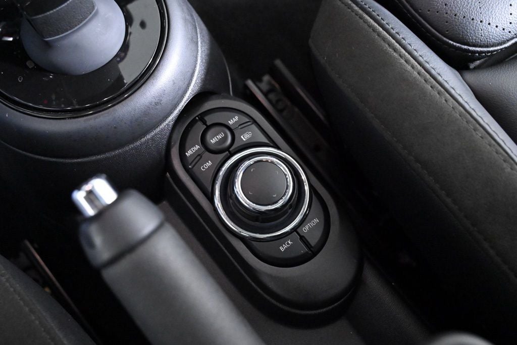 2023 MINI Cooper S Base