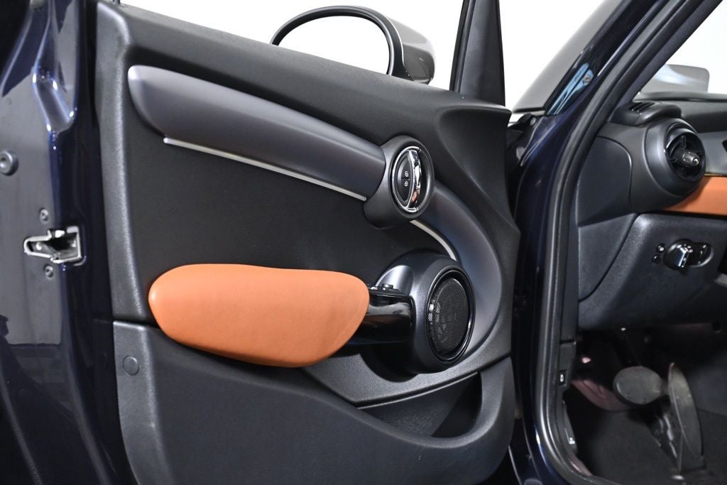 2024 MINI Cooper S Base