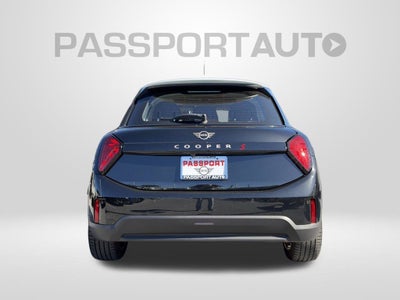 2025 MINI HARDTOP 4 DOOR Base