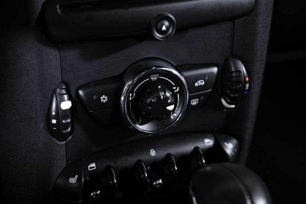 2011 MINI Cooper 2dr Cpe