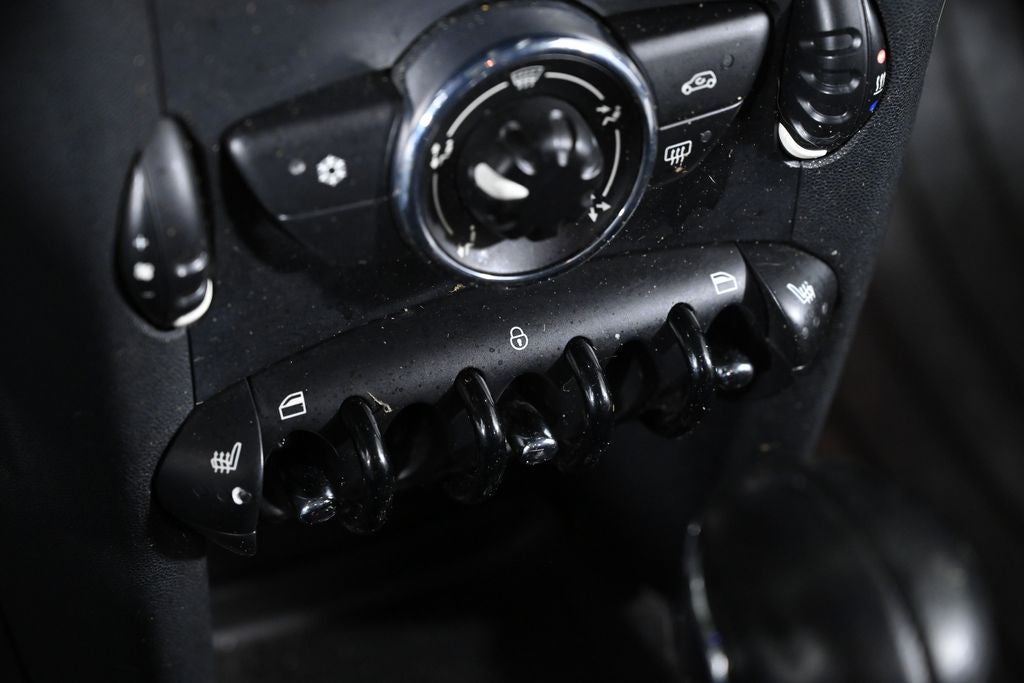 2011 MINI Hardtop 2 Door Cooper