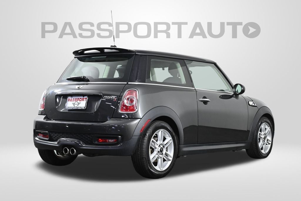 2011 MINI Hardtop 2 Door Cooper S