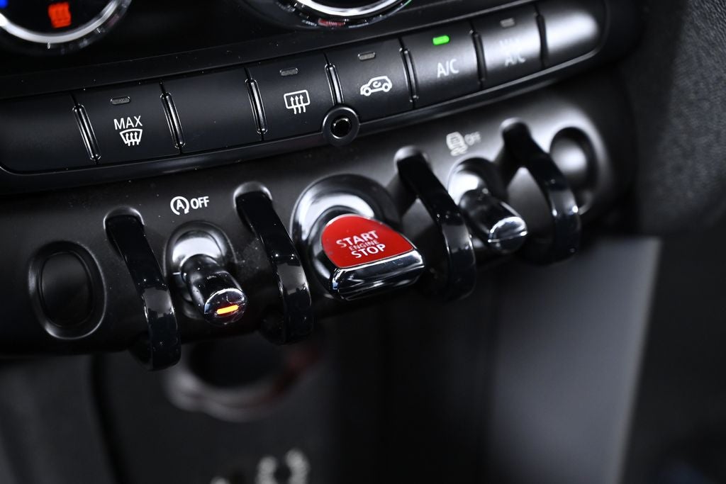 2017 MINI Cooper Cooper